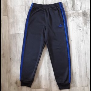 Adidas pants size 7